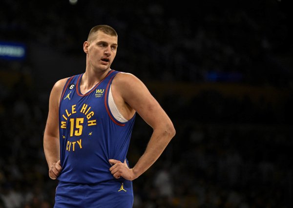 国元配资 约基奇：戈登是掘金队的灵魂人物，而外界远没有给他足够的赞赏